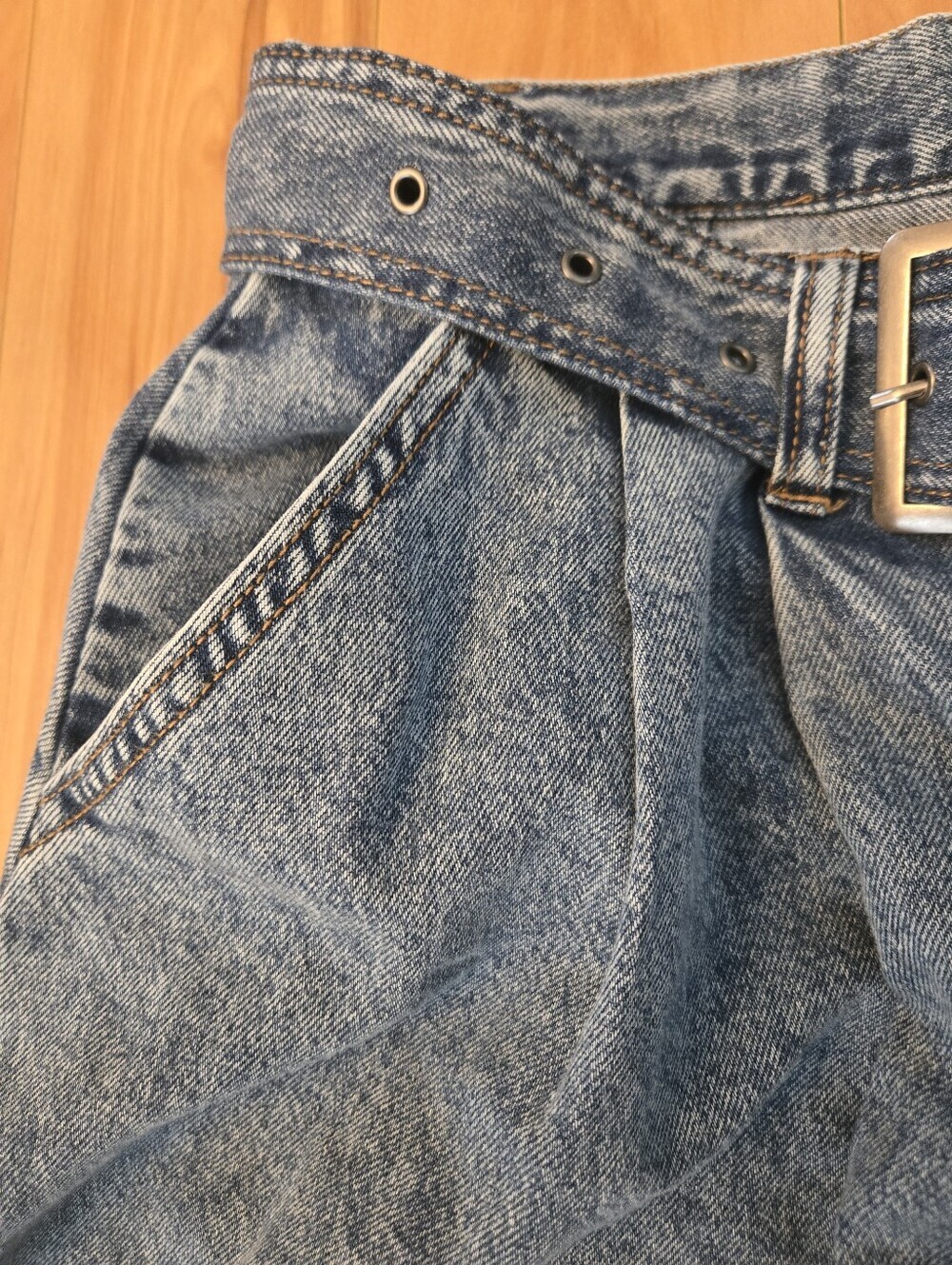 HABITUAL Denim A-line Midi Skirt with Matching Belt Size 12/31 - Picture 5 of 12